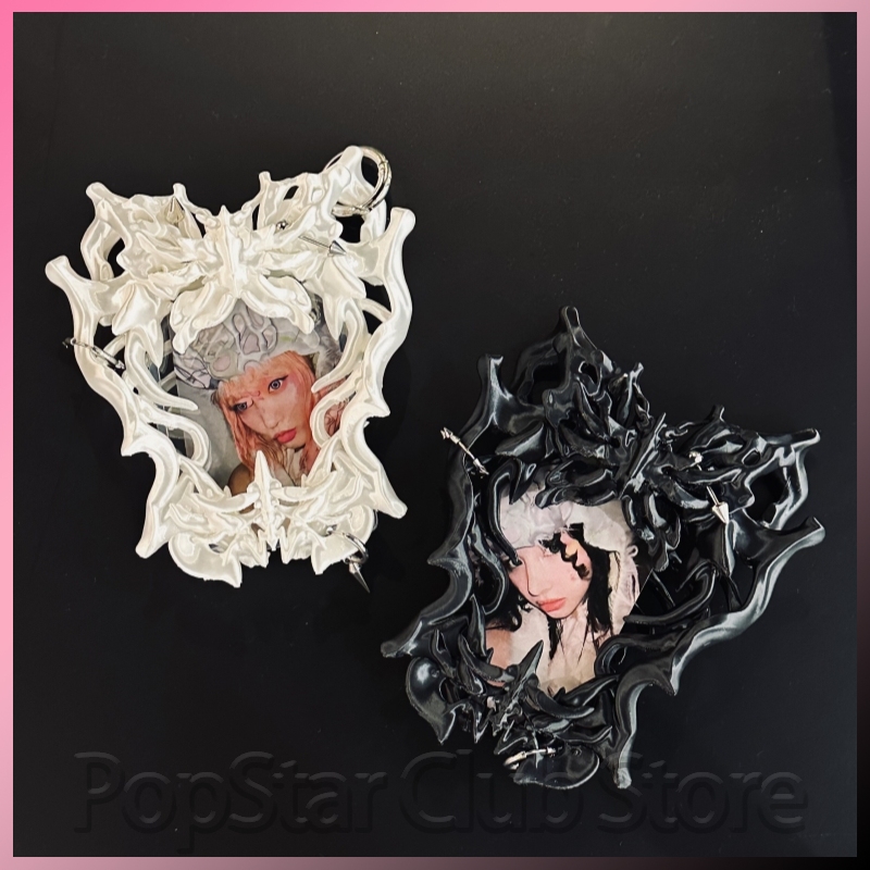 3D Printing Holder - ที่ใส่การ์ดรูปภาพลายพังก์ ลายกระดูกเหลว ลายผีเสื้อ ดีไซน์สามมิติสุดเทรนดี้ ของตกแต่งกระเป๋าแบบพิมพ์ 3