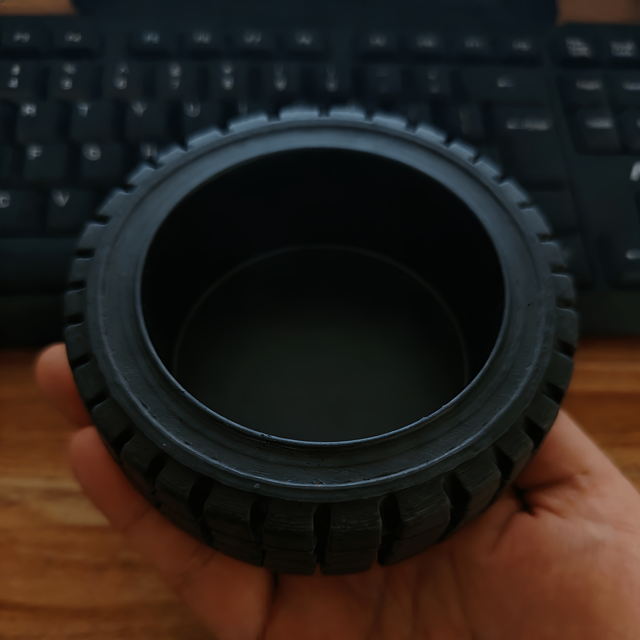 ถาดเก็บยางรถยนต์ขนาดเล็กที่พิม - Enclosure 3D Printing บทวิจารณ์และราคา